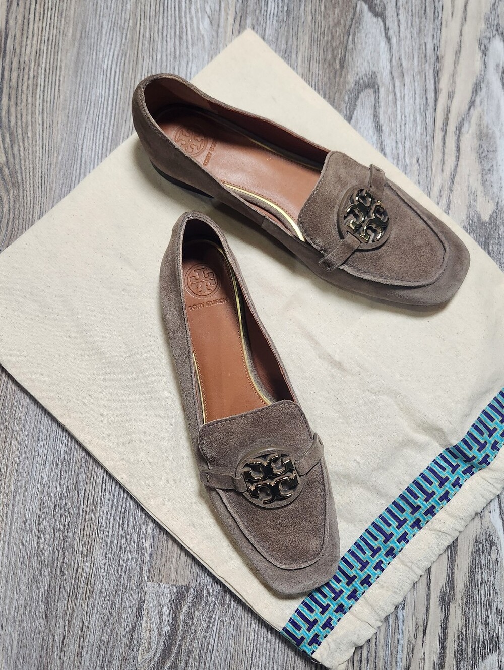 Tory Burch Miller Loafer Shoe Women Size 7.5 Taupe Suede Square Toe Flat Slip On